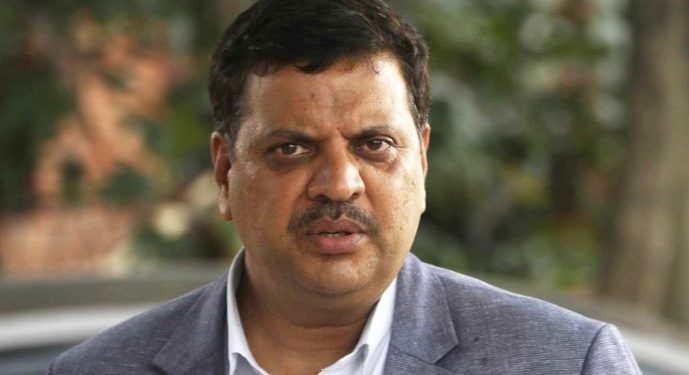 राजश्व अनुसन्धान विभागको निर्णय सुन तस्करीको मुद्धा र पक्राउ परेका आरोपित प्रहरीलाई बुझाउने