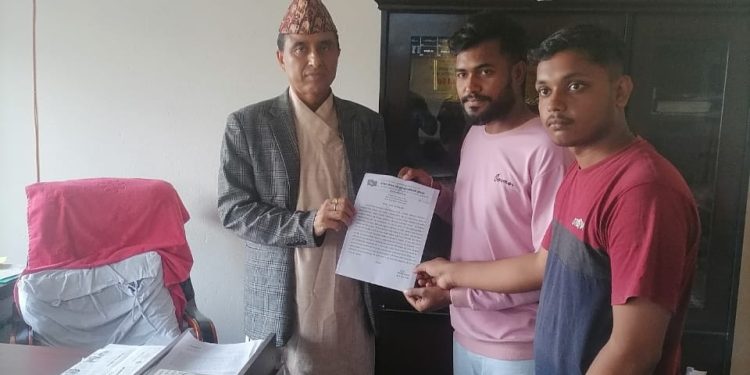 अखिल नेपाल राष्ट्रिय स्वतन्त्र विद्यार्थी यूनियनले ज्ञापनपत्र  बुझाए  ।