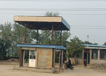 सिरहाको भैरव पेट्रोल पम्पमा भारुको अनियमितता, सेवागा्रही मार्कामा